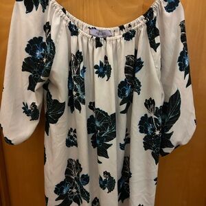 Premise Off-Shoulder Floral Blouse - White and Black